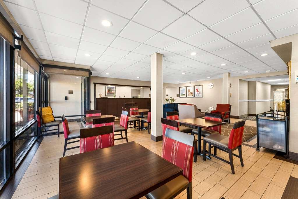SURESTAY PLUS BY BEST WESTERN READING NORTH | GREAT PRICES FOR ...